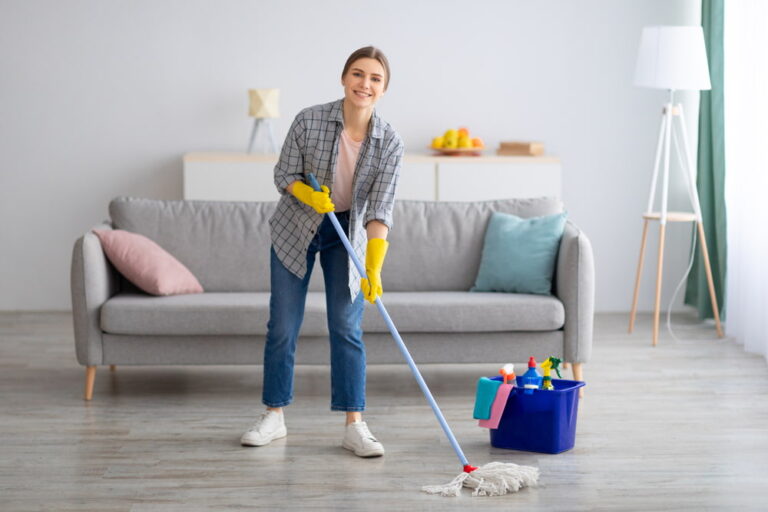6 Best Cleaning Supplies for Airbnb Properties 🥇 Airbnb Cleaning