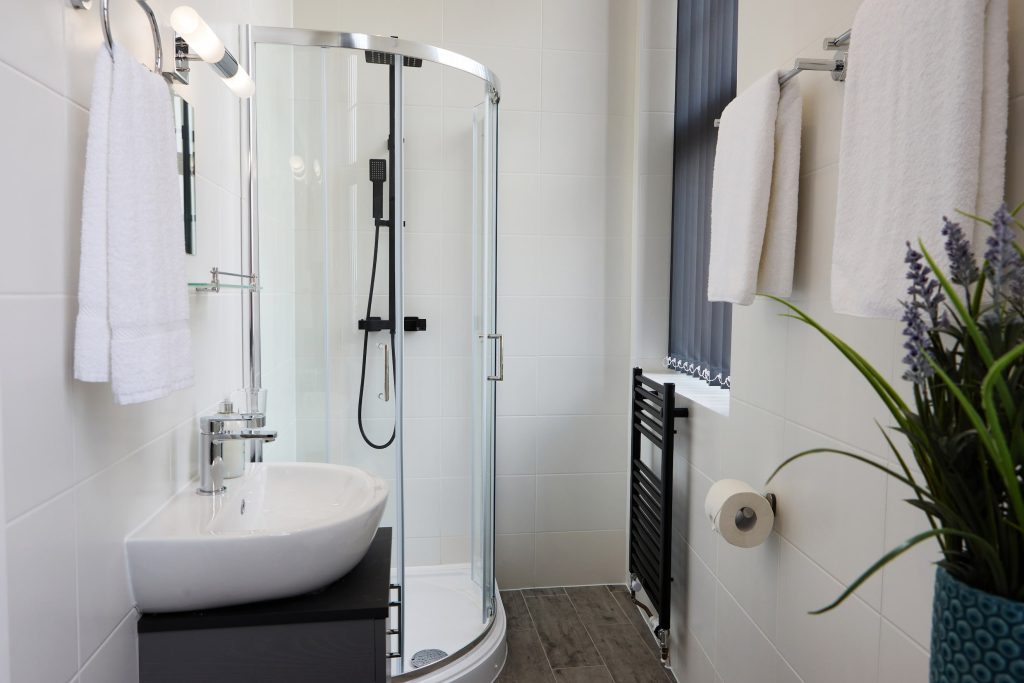 Cleaning Details That Make Vacant Rentals Feel Ready to Show