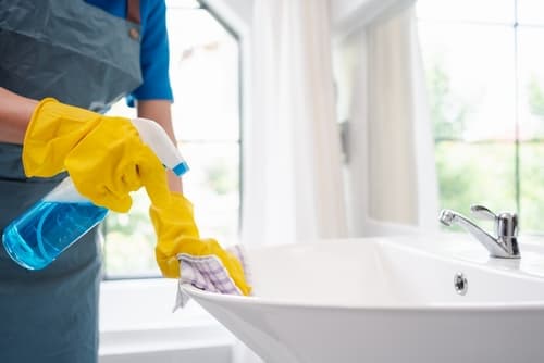 how cleaning helps empty rental units feel less neglected